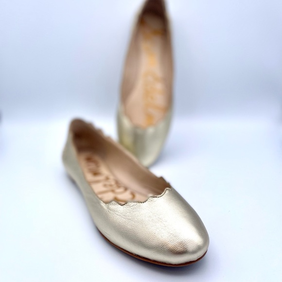 SAM EDELMAN | ‘Augusta’ Gold Scalloped Edge Ballet Flats | Size 6.5 - Picture 3 of 11